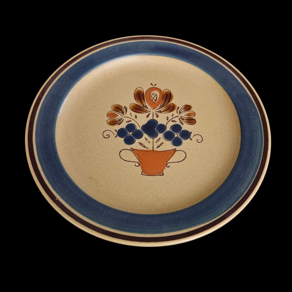 Newcor Coronet Stoneware Salad Plates Set of 2 Blue Floral Japan